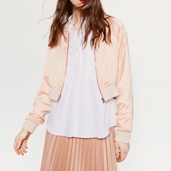 Zara Jackets & Blazers - Zara Pink Satin Cropped Bomber Jacket Medium